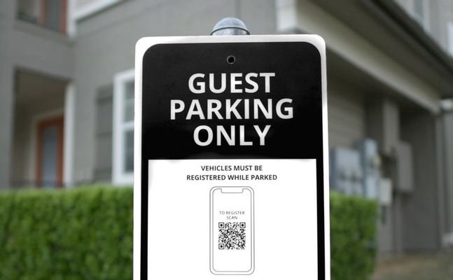 image of smartrent guest parking sign in front of property